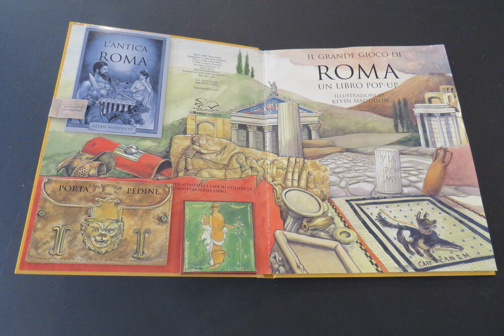 TANGO BOOKS. Il grande gioco di Roma. Un libro pop-up.