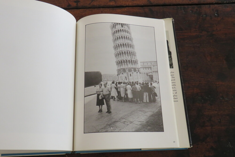 ELLIOTT ERWITT. Recent Developments.