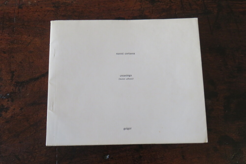 NANNI CORTASSA. Creasings (notes about).